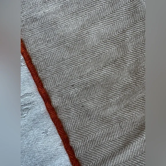 Hermes cream scarf - Picture 6 of 16